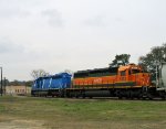 CEFX 3125 & HLCX 8142 lead a CSX train westbound